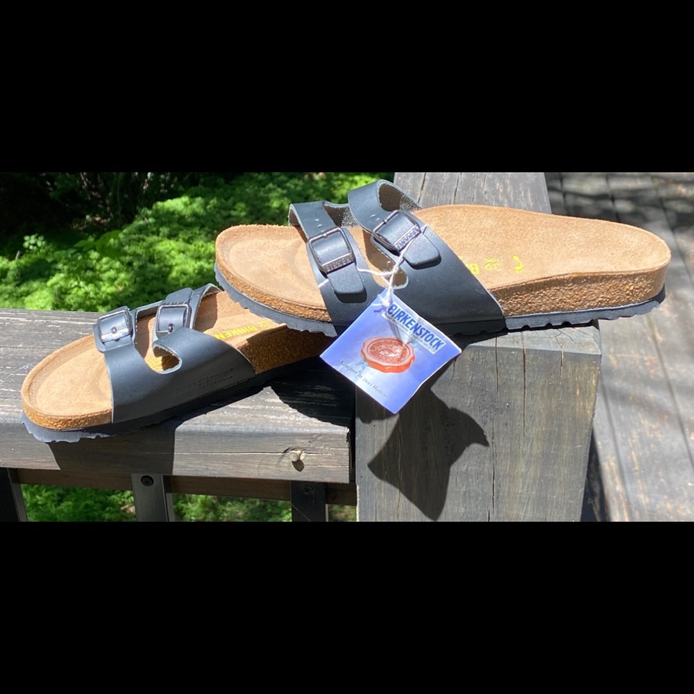 NWT black Birkenstock two-strap sandals, sz 39/8